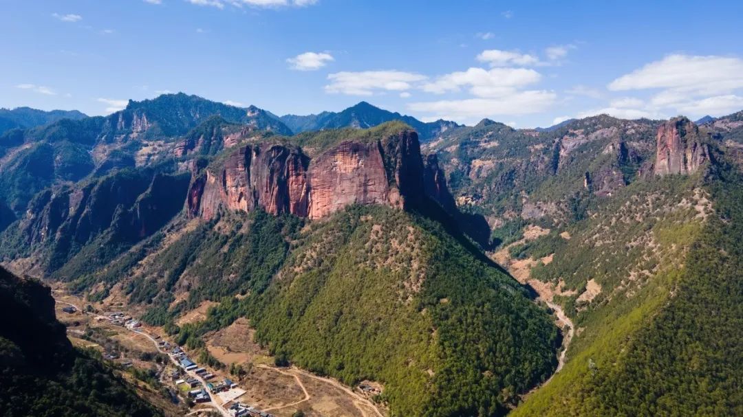 Laojun Mountain